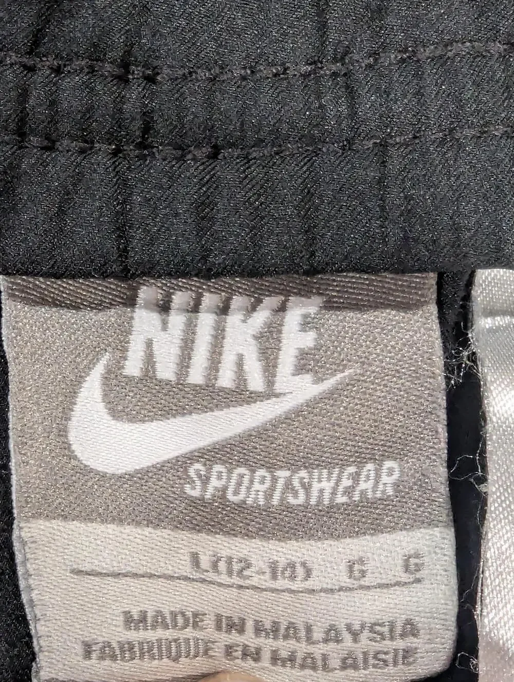 Nike Shorts Girls L 12-13 Black Colorblock 4.5